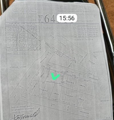 1 lot 1/4 avec titre foncier à 800m du goudron