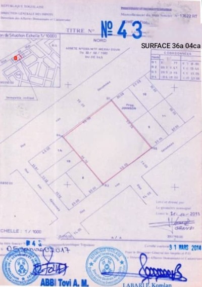 6 lots collés cloturés avec titre foncier à 300m du goudron