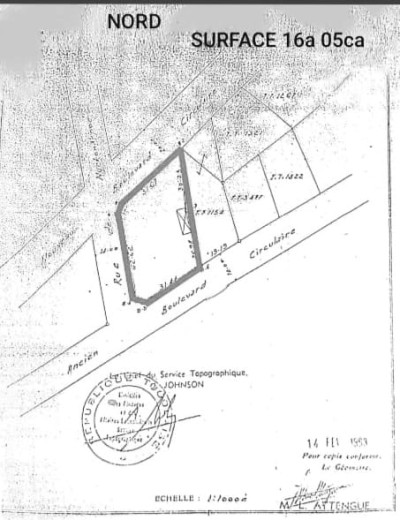 2 lots 3/4 collés cloturés avec titre foncier au bord du goudron