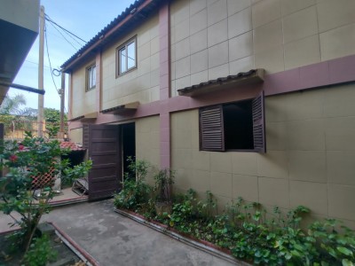 villa duplex 7 chambres sur 1 lot avec titre foncier