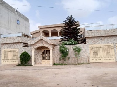grande villa duplex 10 chambres sur 1 lot avec titre foncier