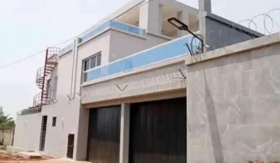 Belle villa neuve 4 chambres sur démi lot avec titre foncier