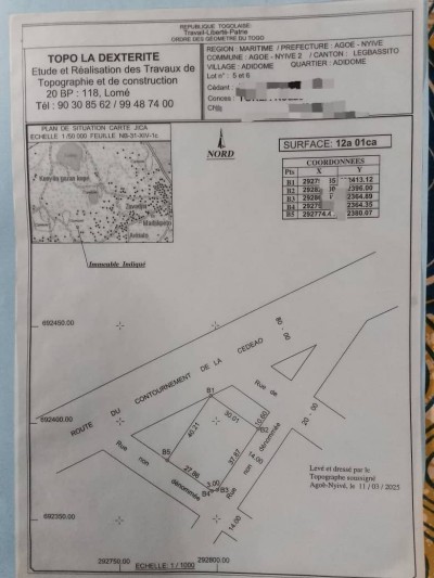 2 lots collés avec titre foncier en cours à 15m du goudron