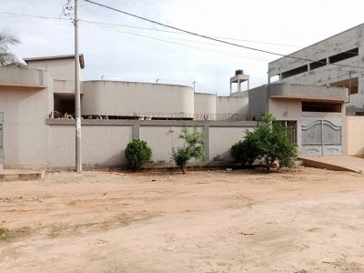 villa dallée 3 chambres sur démi lot avec titre foncier en cours