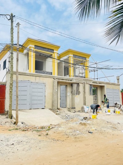 villa  duplex 3 chambres sur 1/4 de lot avec tampon otr