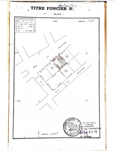 1 lot cloturé avec titre foncier à 350m du goudron