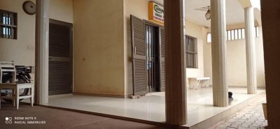 villa duplex 4 chambres sur démi lot avec titre foncier