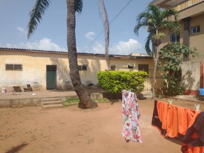 villa 2 chambres + 6 pièces sur démi lot avec tampon otr