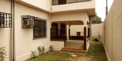 villa duplex 7 chambres sur 1 lot avec titre foncier