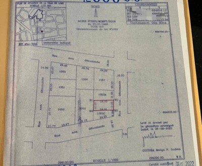3/4 de lot cloturé avec titre foncier à 150m du goudron