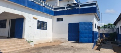 villa 3 chambres sur 1 lot avec titre foncier coté plage