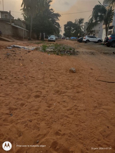 2 lots collés avec titre foncier en cours