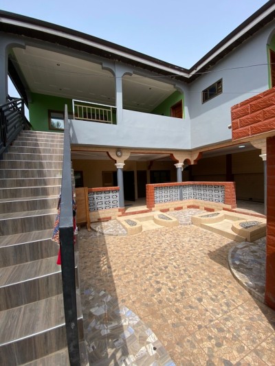 villa duplex 9 chambres sur démi lot avec plan + mandat