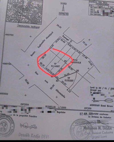 1 lot et démi avec titre foncier à 350m du goudron