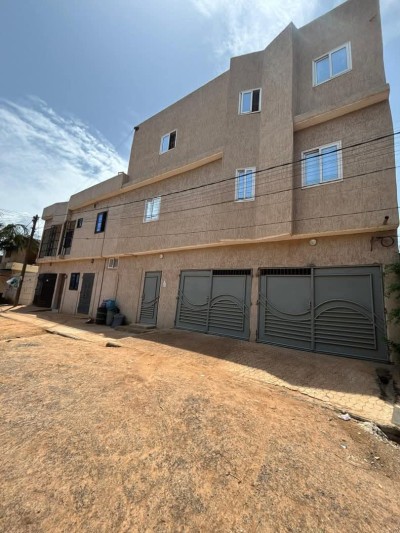 maison de location de 6 appartements avec titre global