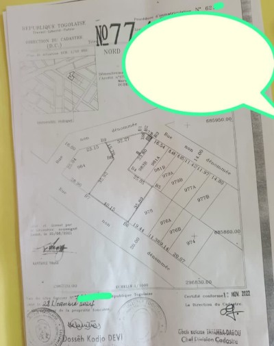 3 lots et démi collés cloturés avec titre foncier