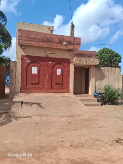 villa 2 chambres sur 1/4 de lot avec titre foncier en cours