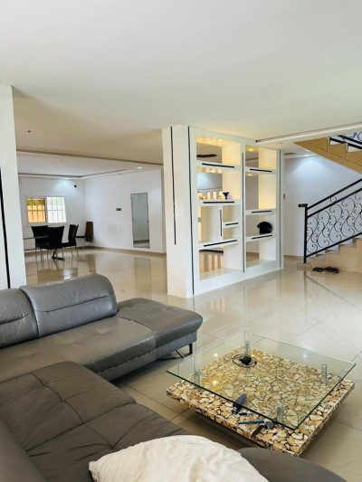 Superbe villa duplex 6 chambres sur 1 lot avec titre en cours