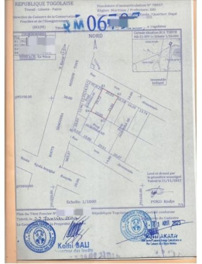 1 lot avec titre foncier à 20m de la grande voie