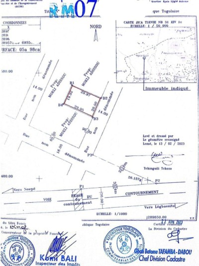 1 lot avec titre foncier à 1km du goudron du contournement