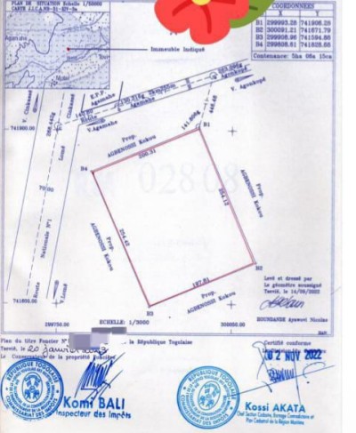 5 hectares avec titre foncier à 1.5km du goudron