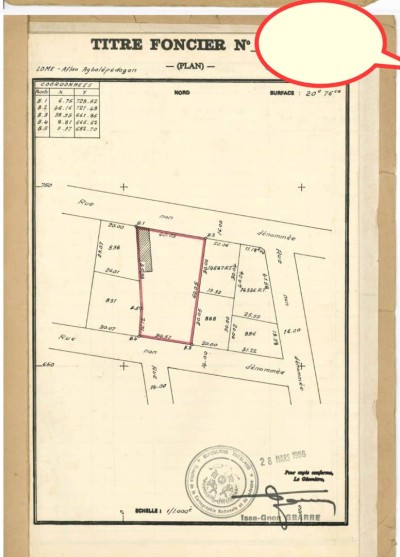 3 lots et démi cloturés avec titre foncier à 200m du goudron