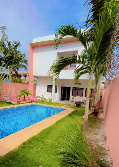 villa duplex 4 chambres sur démi lot avec titre foncier