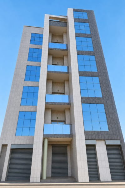 immeuble commercial r+5  pour 250m2 de surface