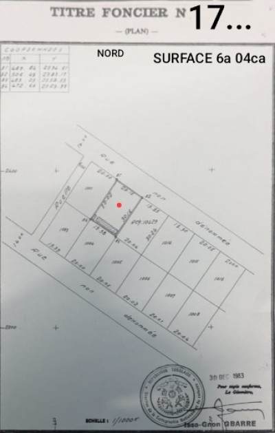 1 lot avec titre foncier à 200m des pavés