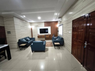 villa 4 chambres sur démi lot avec titre en cours
