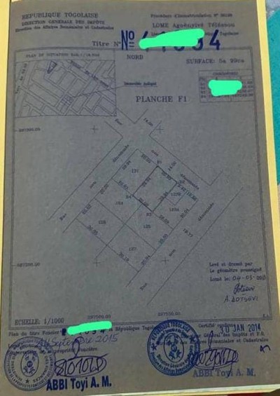1 lot cloturé avec titre foncier à 200m du goudron