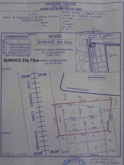 4 lots collés avec titre foncier au bord du goudron