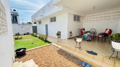 villa dallée 3 chambres sur démi lot avec titre foncier