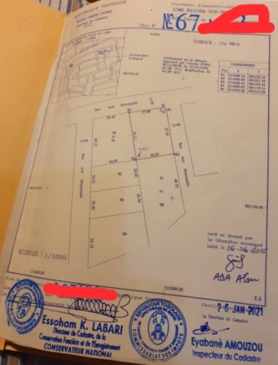 2 lots collés avec titre foncier à 50m du goudron