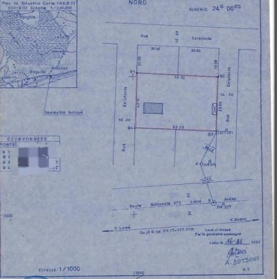 4 lots collés avec titre foncier  du coté non plage