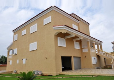 Splendide villa duplex 5 chambres sur 2 lots avec titre foncier