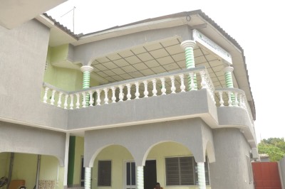 belle villa duplex 7 chambres sur démi lot à 600m du goudron