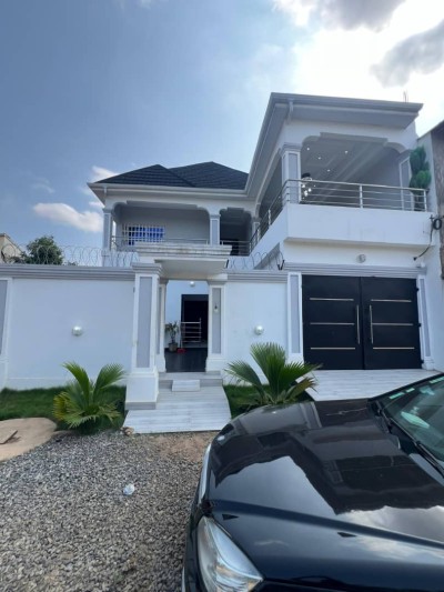 villa duplex 3 chambres sur 1/4 de lot avec titre foncier en cours